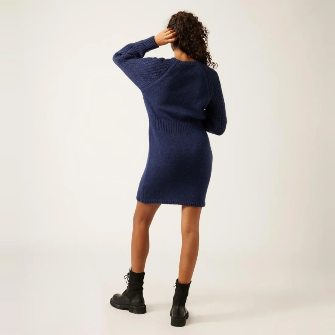 Robe pull courte unie bleu