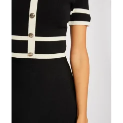 Robe pull droite manches courtes