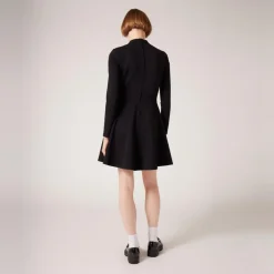 Robe unie courte manches longues noir en viscose