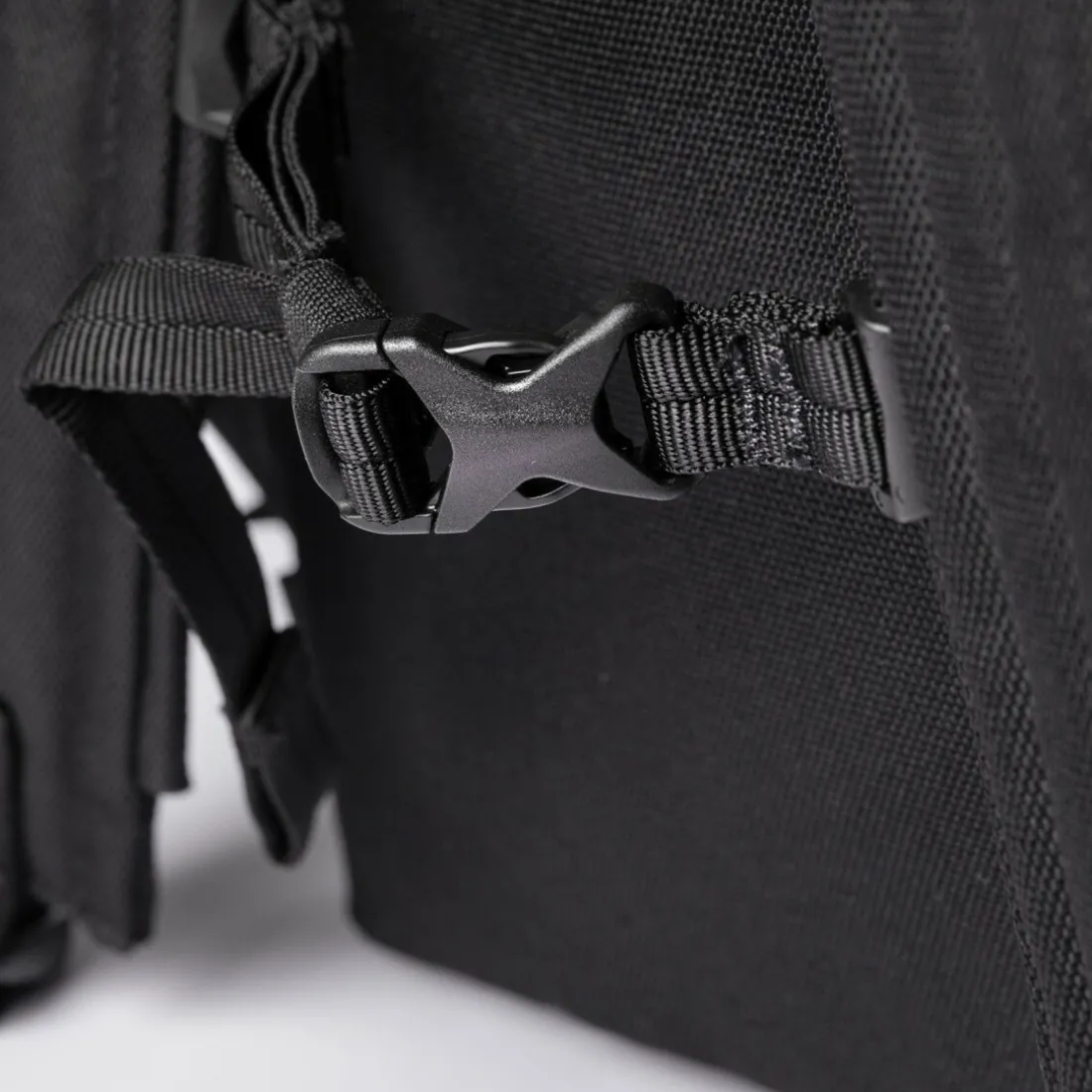 Sac à dos noir détails cuir noir - ANDRE