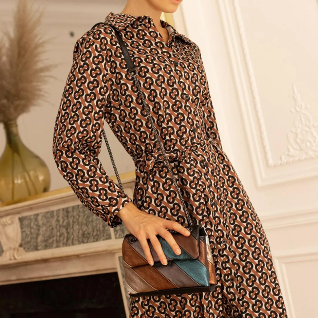 Sac bandoulière à rabat Virna bleu canard en cuir