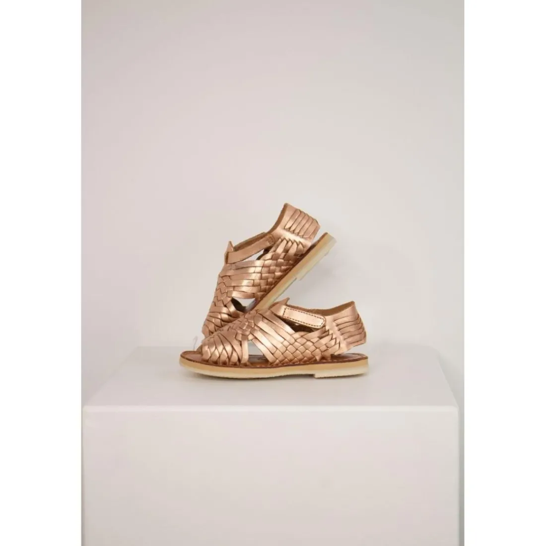 Sandalita en cuir or rose