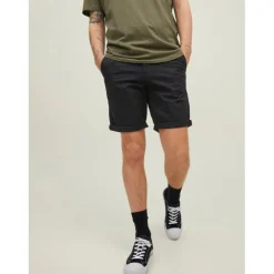 Short chino homme en coton noir