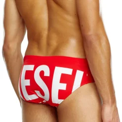 Slip de bain rouge
