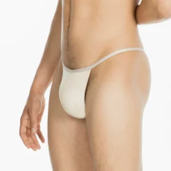 String chair de la collection PLUME G-String nude