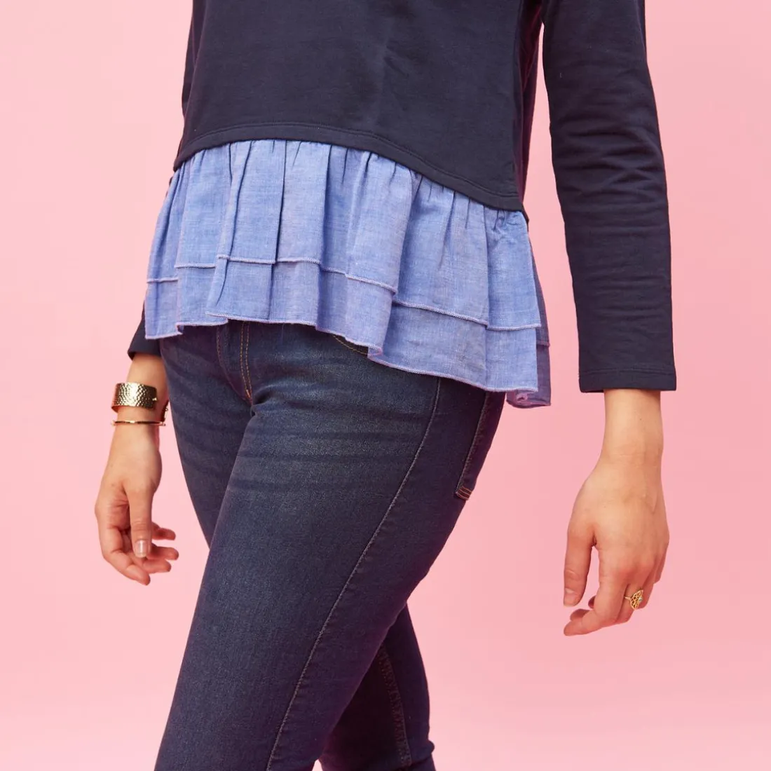 Sweat manches longues double volant sur bas femme - Bleu noir en viscose