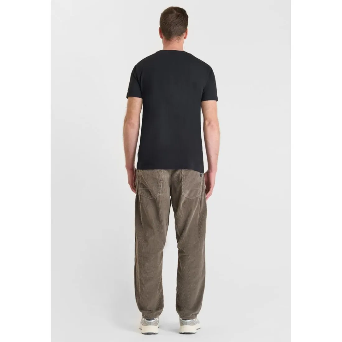 Tee-Shirt BISHOP noir Xavi