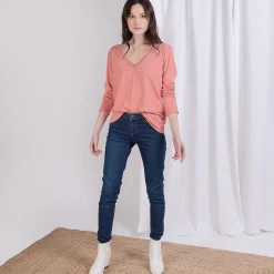 Tee-shirt en coton bio col V Alba rose