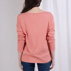 Tee-shirt en coton bio col V Alba rose