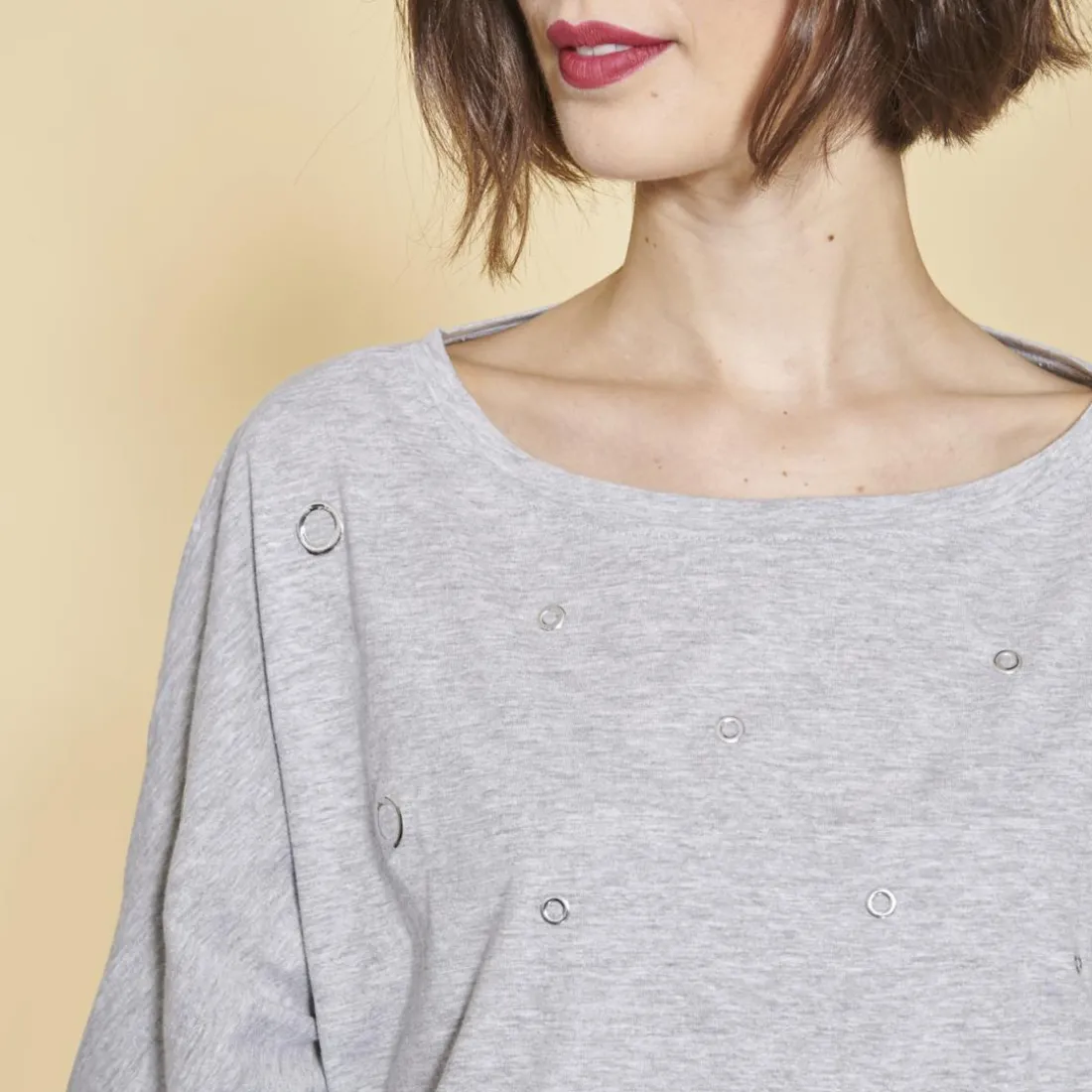 Tee-shirt manches courtes oeillets devant femme - gris chiné