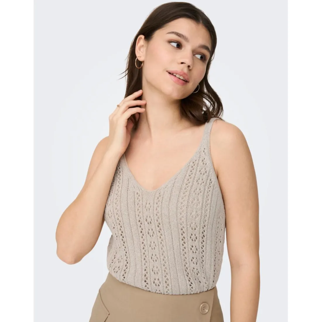 Top col en v sans manches gris clair Ione