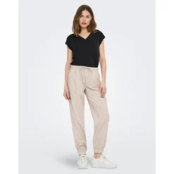 Top col V noir en coton modal