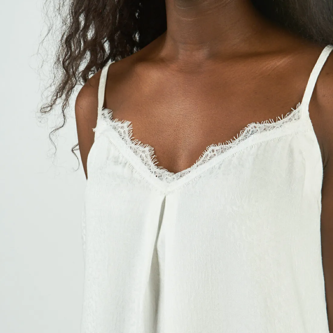 Top fines bretelles avec détail dentelle Dries en viscose